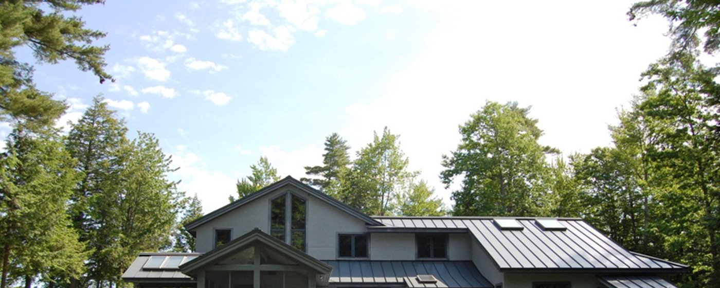 Standing seam metal roof on Vermont lakefront home